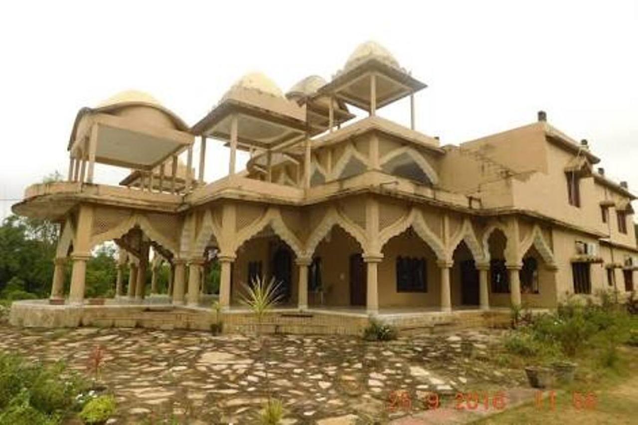 Royal Heritage Bandhavgarh Hotel Bandhavgarh National Park Ngoại thất bức ảnh